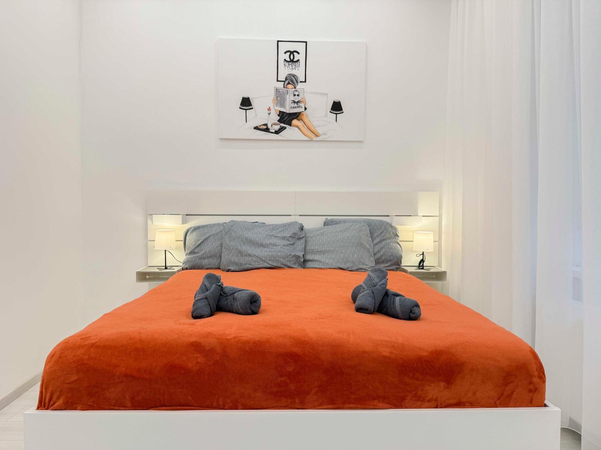 Izabellas Luxury Downtown Apartament